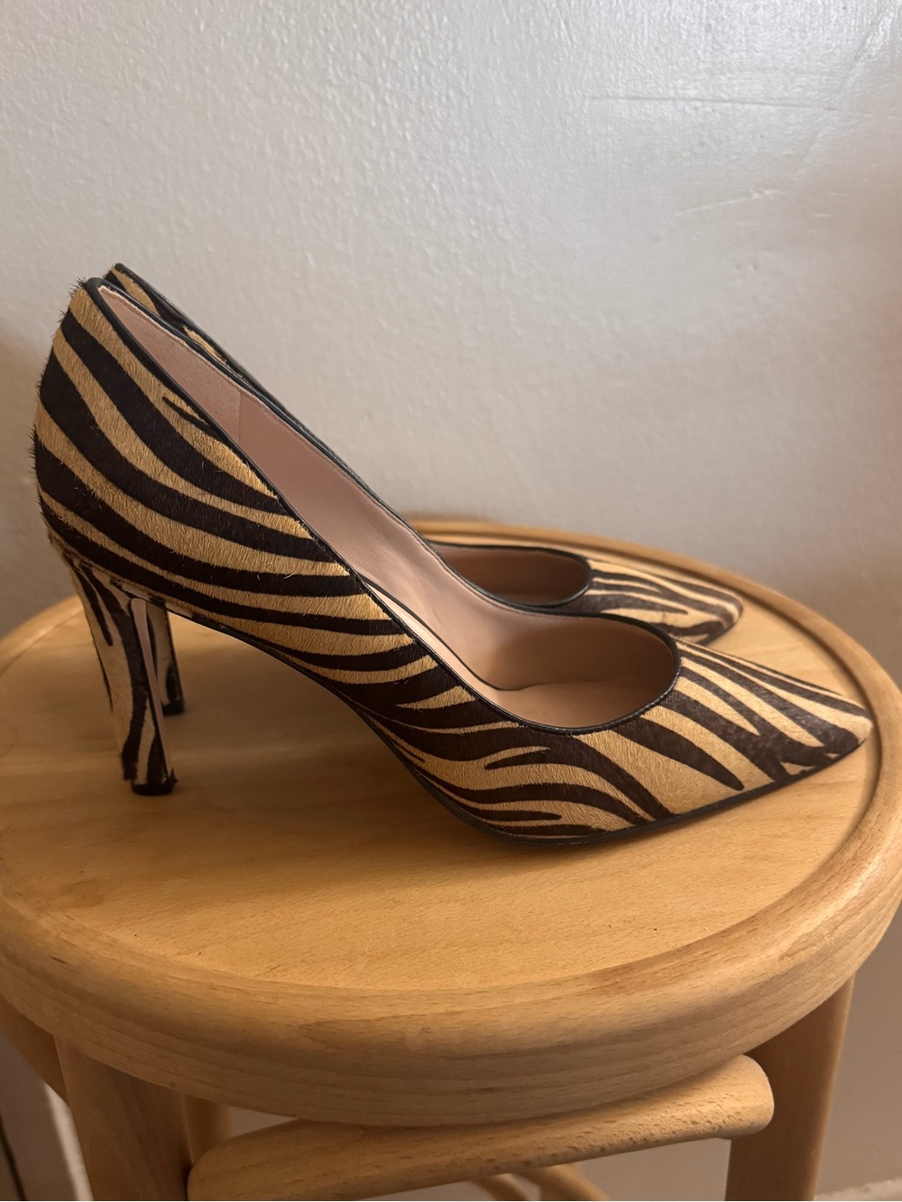 27 EDIT Zebra-Print Pointed Toe Pumps - Brown & Cream